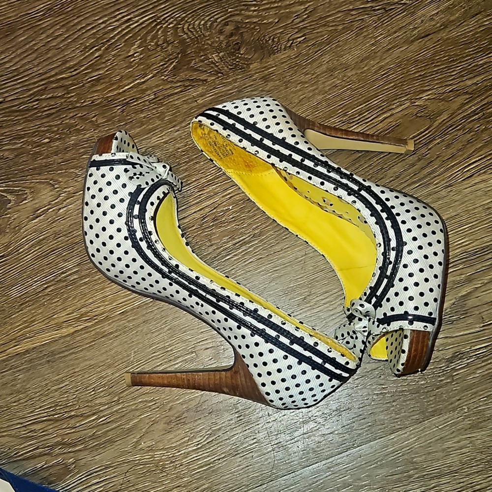 Not Rated size 7